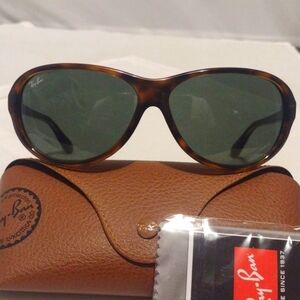 Ray Ban Aviator Stunners
